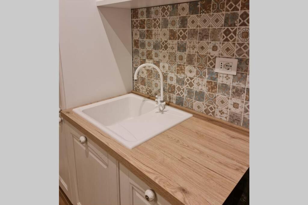 Maison Marina_Pavia San Michele Centro Storico ภายนอก รูปภาพ