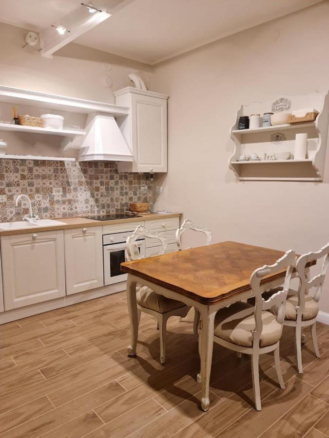Maison Marina_Pavia San Michele Centro Storico ภายนอก รูปภาพ